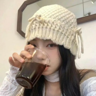 厌恶人世 在线观看封面